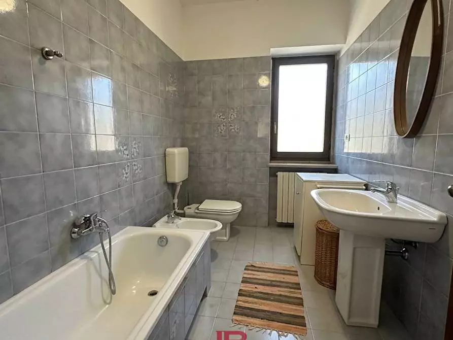 Immagine 13 di Casa indipendente in vendita  in Via Zumaglia 5 a Cuneo
