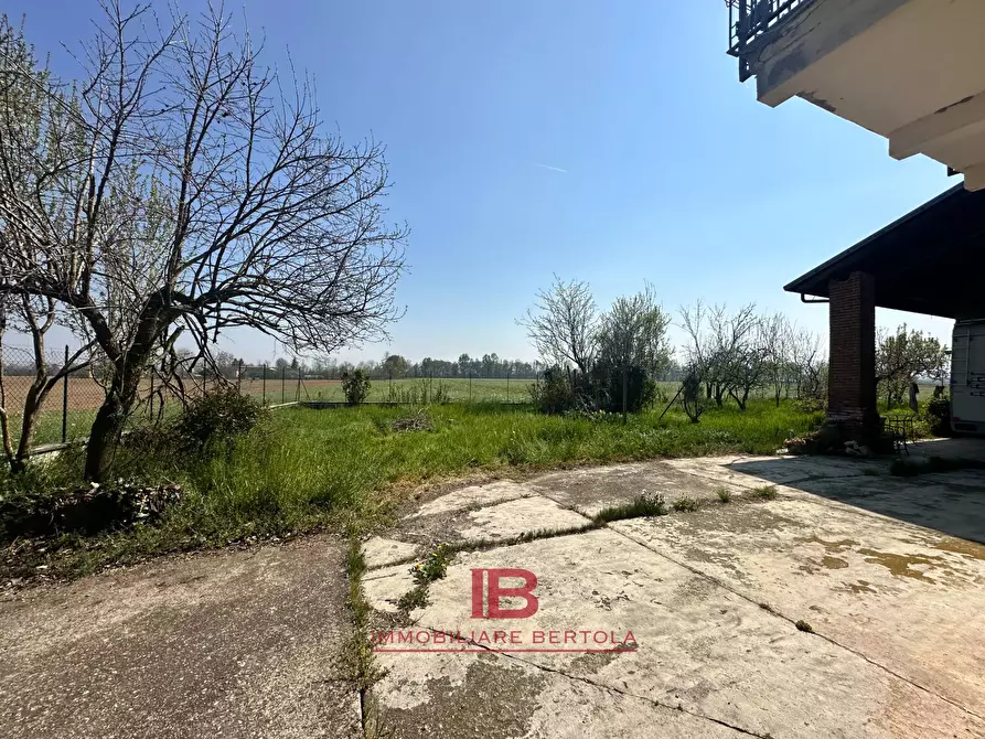 Immagine 19 di Casa indipendente in vendita  in Via Zumaglia 5 a Cuneo