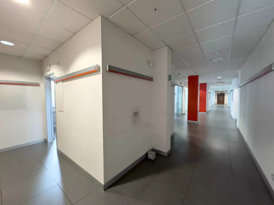 Immagine 10 di Ufficio in affitto  in corso Roma 17 a Moncalieri