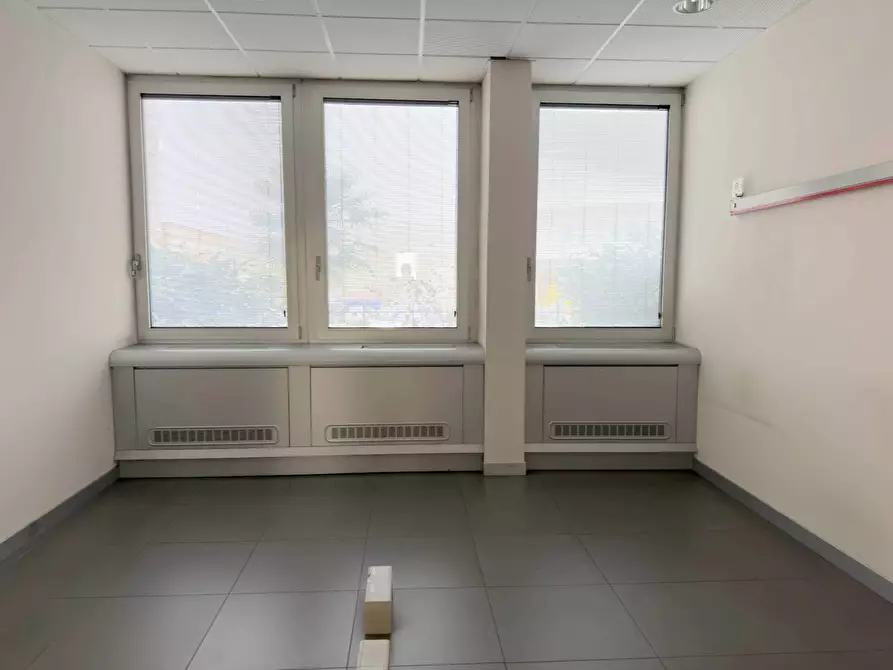 Immagine 19 di Ufficio in affitto  in corso Roma 17 a Moncalieri