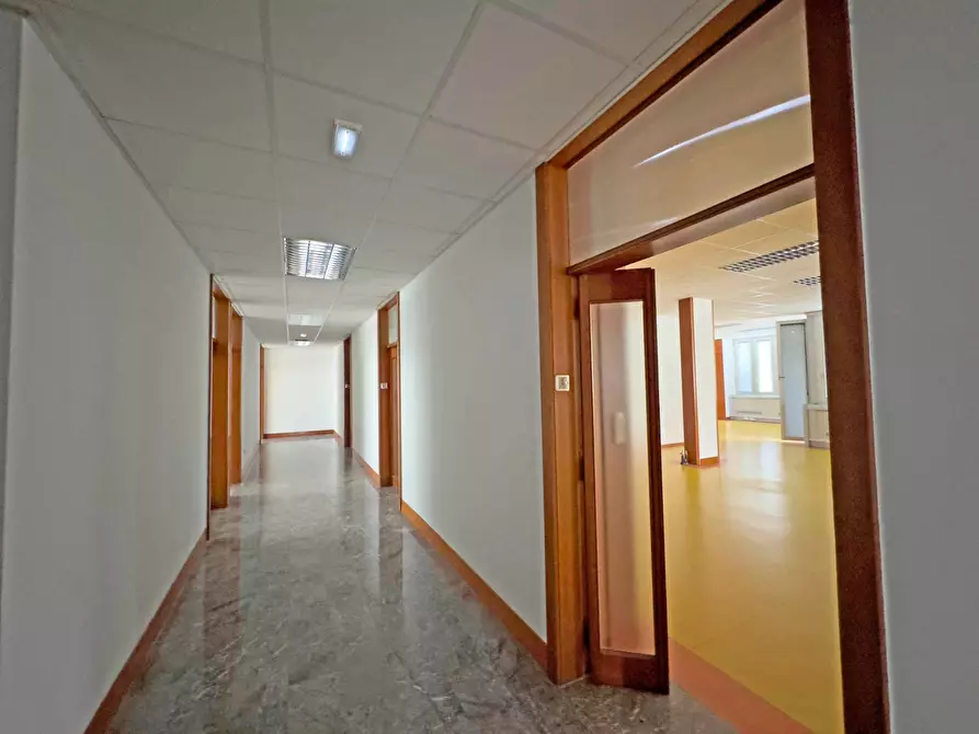 Immagine 14 di Ufficio in affitto  in Corso Roma 17 a Moncalieri