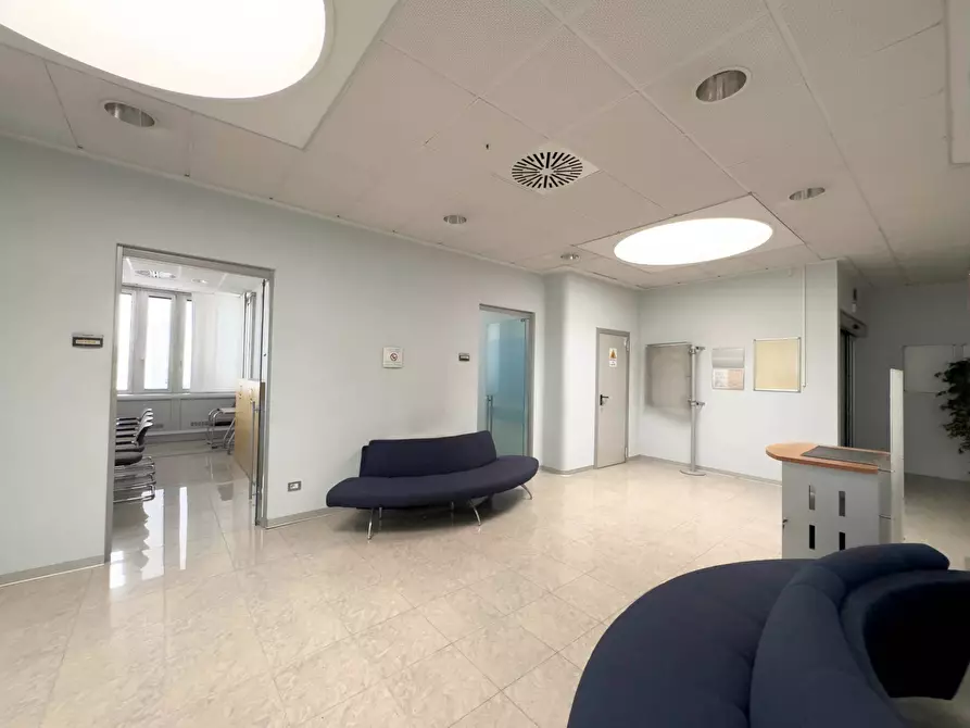 Immagine 7 di Ufficio in affitto  in corso Roma 17 a Moncalieri