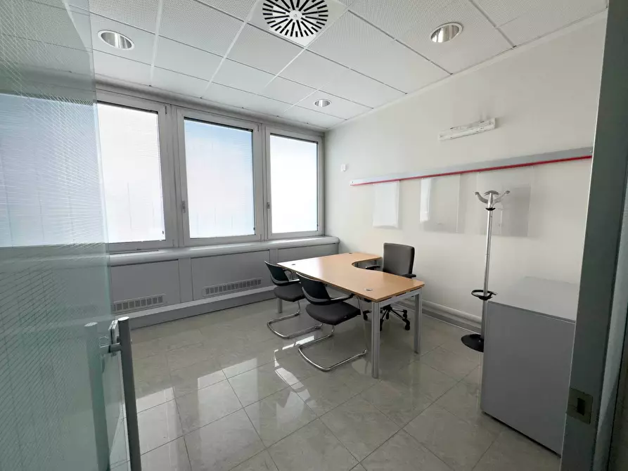 Immagine 11 di Ufficio in affitto  in corso Roma 17 a Moncalieri