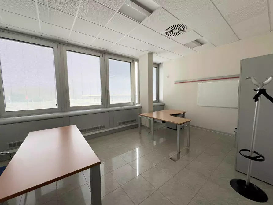 Immagine 15 di Ufficio in affitto  in corso Roma 17 a Moncalieri
