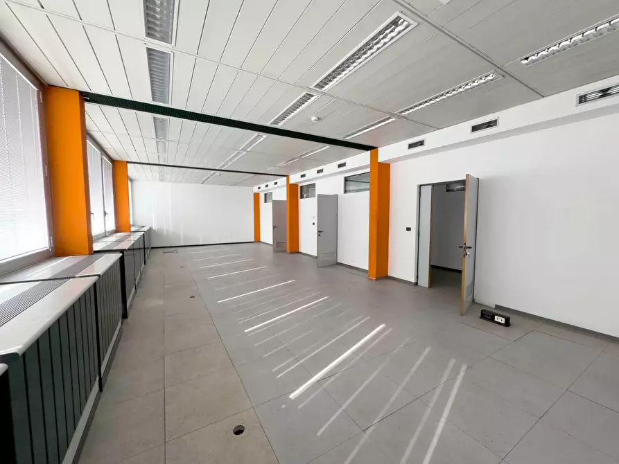 Immagine 8 di Ufficio in affitto  in corso Roma 19 a Moncalieri