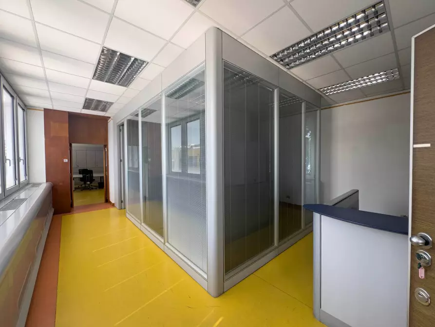Immagine 9 di Ufficio in affitto  in corso Roma 17 a Moncalieri
