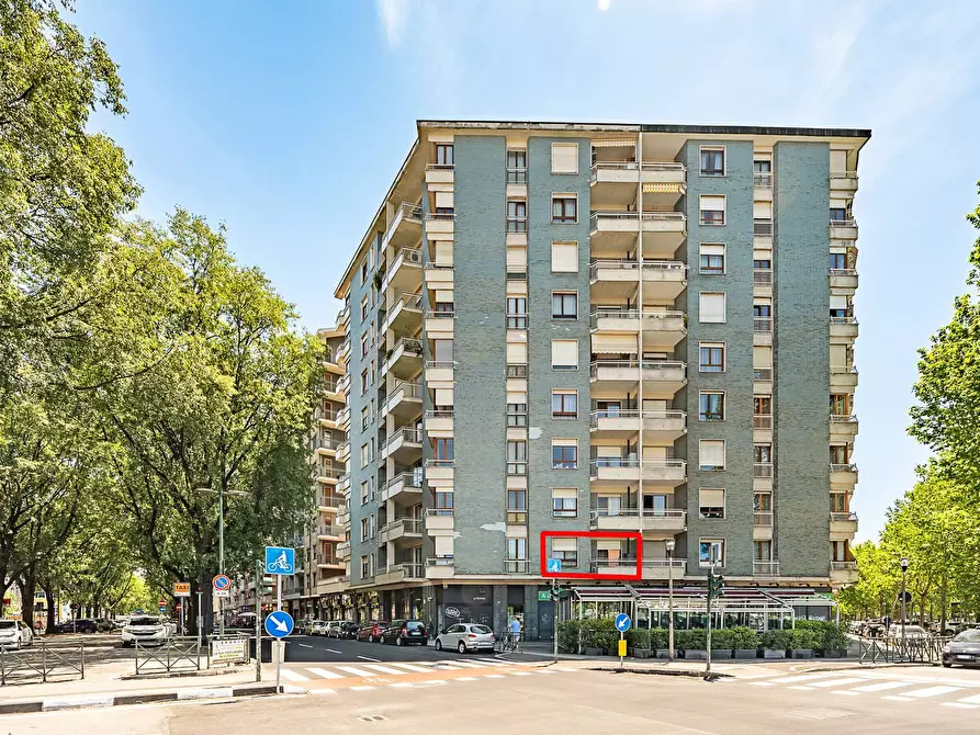 Immagine 1 di Appartamento in vendita  in Corso Sebastopoli 259 a Torino