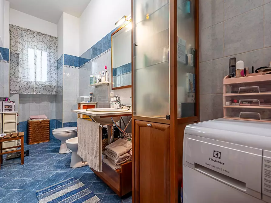 Immagine 23 di Appartamento in vendita  in Corso Sebastopoli 259 a Torino