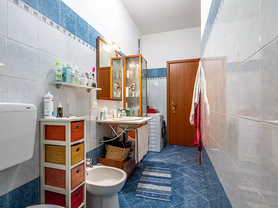 Immagine 24 di Appartamento in vendita  in Corso Sebastopoli 259 a Torino