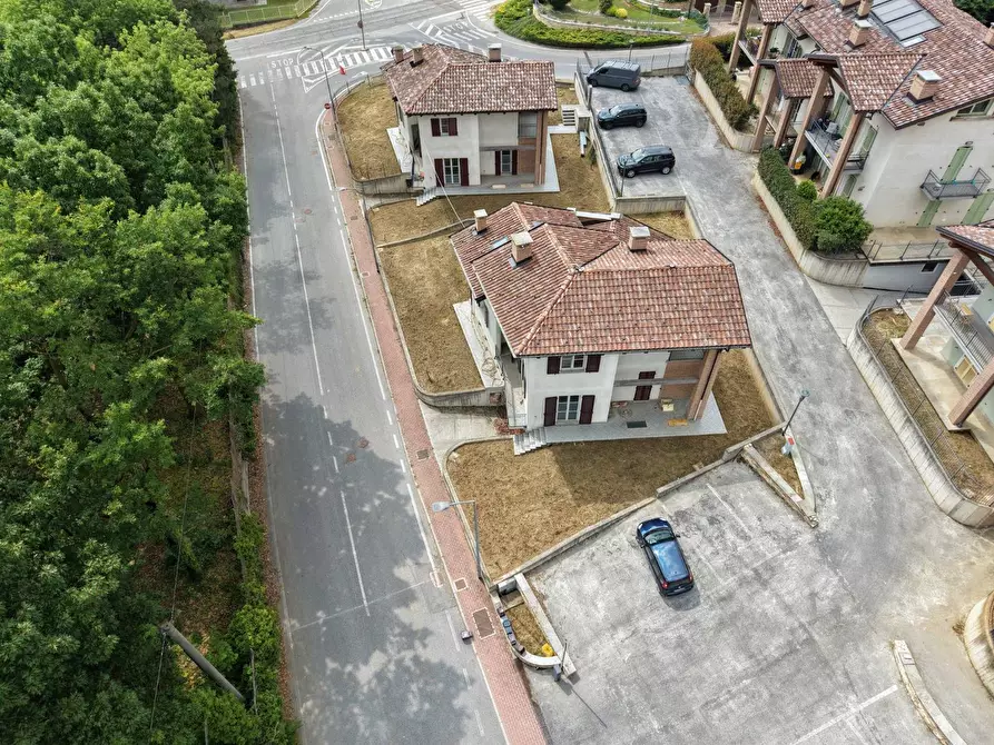 Immagine 26 di Villa in vendita  in strada Pracarbone a Villanova Mondovì