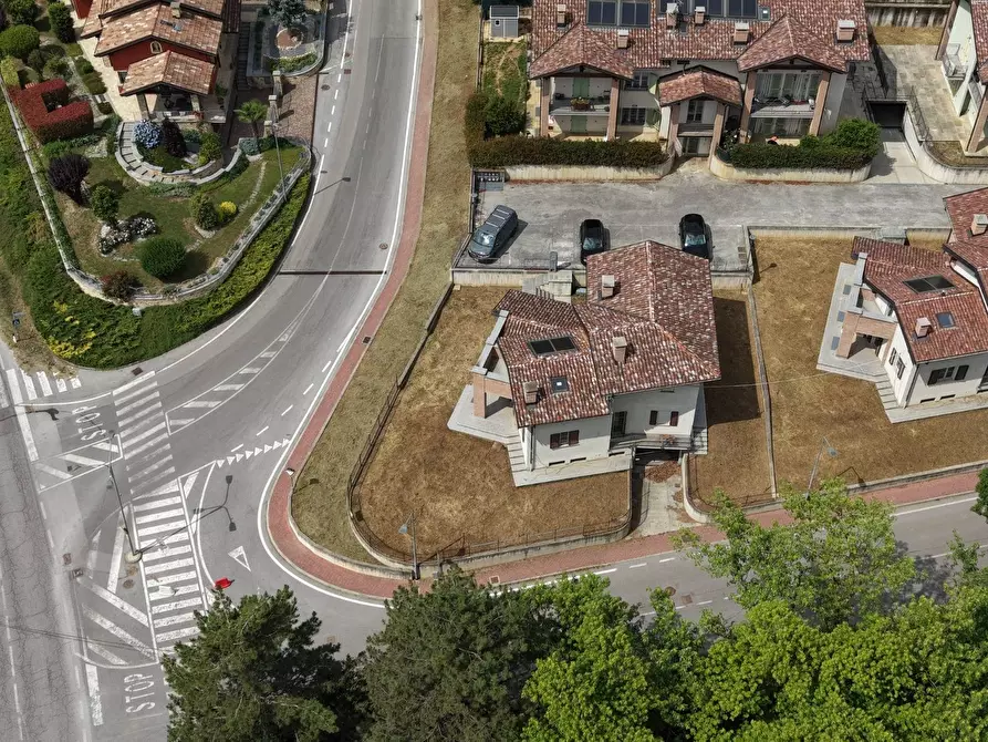 Immagine 32 di Villa in vendita  in strada Pracarbone a Villanova Mondovì