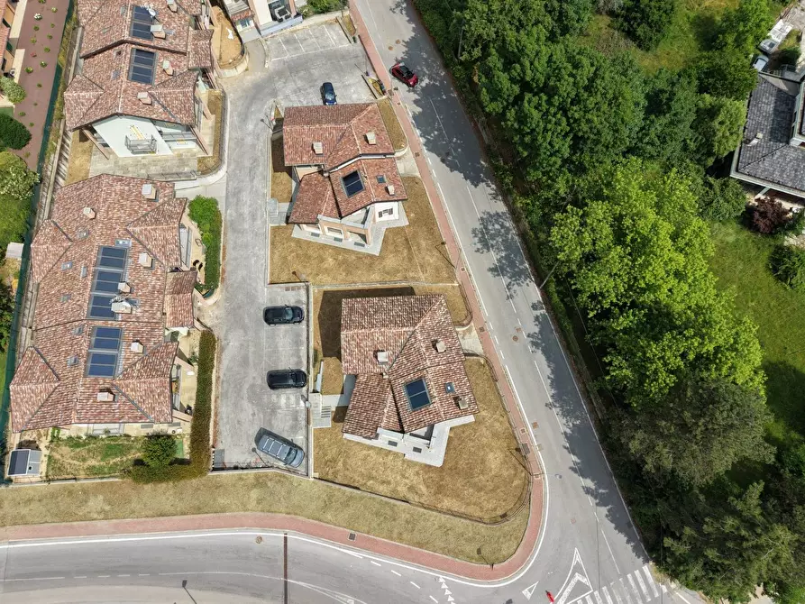 Immagine 38 di Villa in vendita  in strada Pracarbone a Villanova Mondovì