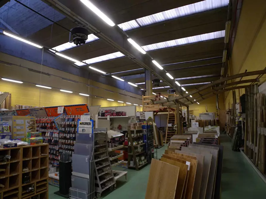 Immagine 1 di Capannone industriale in affitto  in corso lombardia 71 a San Mauro Torinese