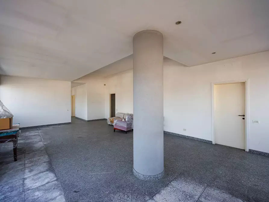 Immagine 31 di Ufficio in affitto  in Via Liguria a Borgaro Torinese