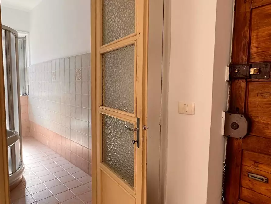 Immagine 3 di Appartamento in vendita  in Via Borgosesia 103 a Torino