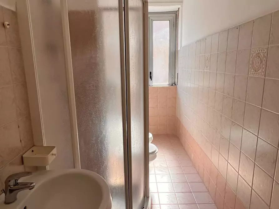 Immagine 14 di Appartamento in vendita  in Via Borgosesia 103 a Torino