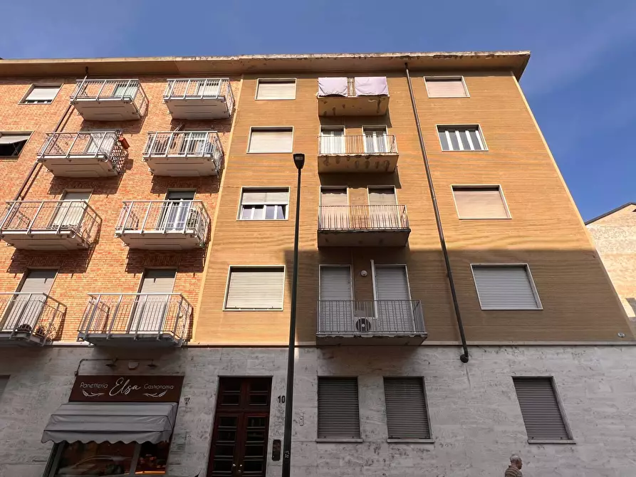 Immagine 24 di Appartamento in vendita  in Via Borgosesia 103 a Torino