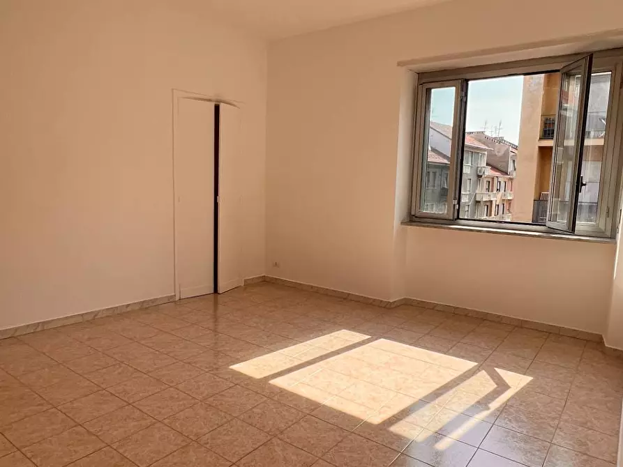 Immagine 11 di Appartamento in vendita  in Via Borgosesia 103 a Torino