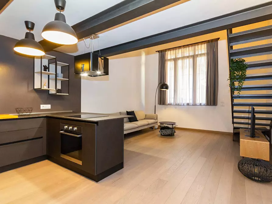 Immagine 3 di Loft/Open space in affitto  in Corso Verona a Torino