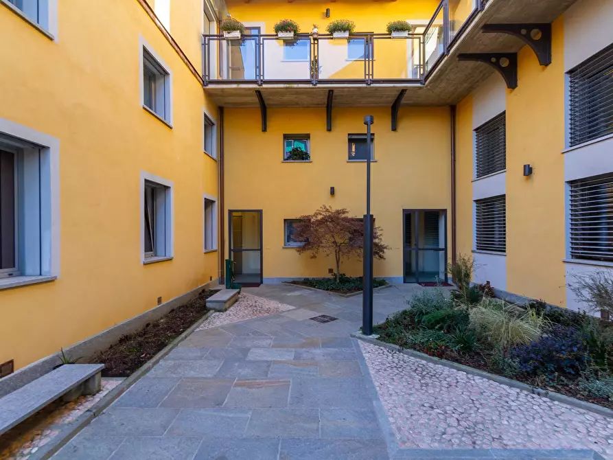 Immagine 12 di Loft/Open space in affitto  in Corso Verona a Torino