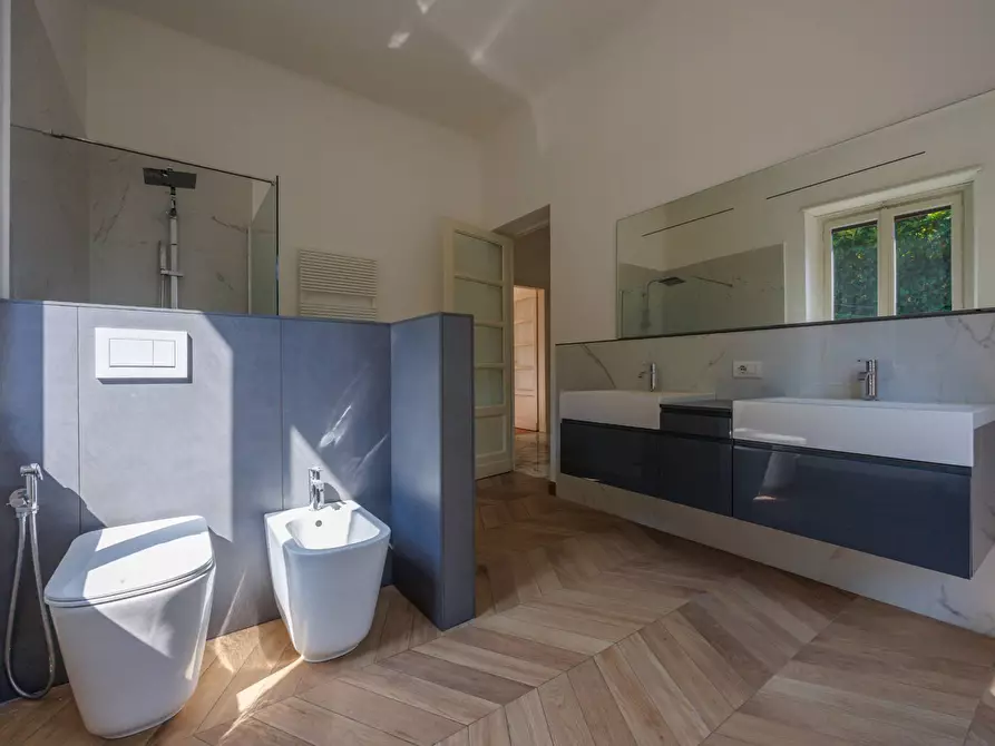 Immagine 11 di Villa in affitto  in Strada Del Cantello 24 a Torino