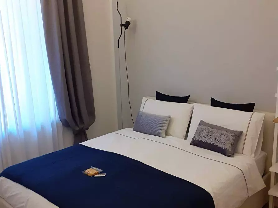 Immagine 7 di Appartamento in affitto  in Via Madama Cristina 111 a Torino