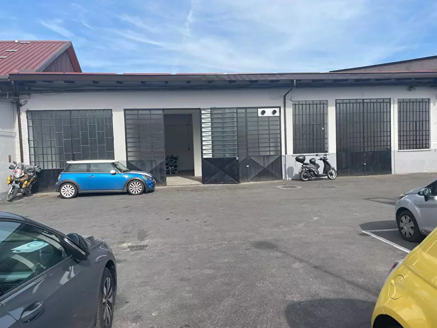 Immagine 6 di Laboratorio in affitto  in Via Botticelli 69 a Torino