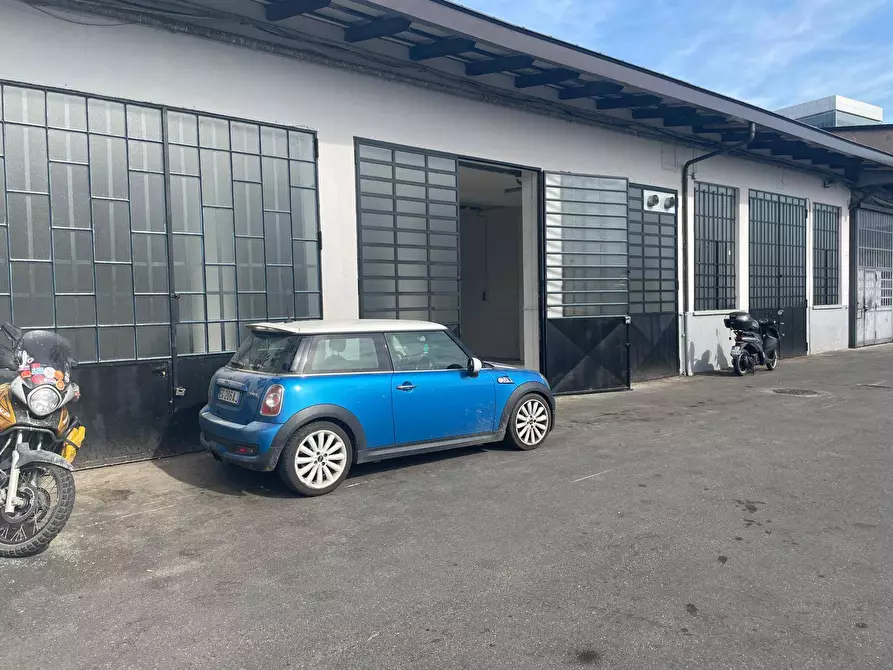 Immagine 7 di Laboratorio in affitto  in Via Botticelli 69 a Torino