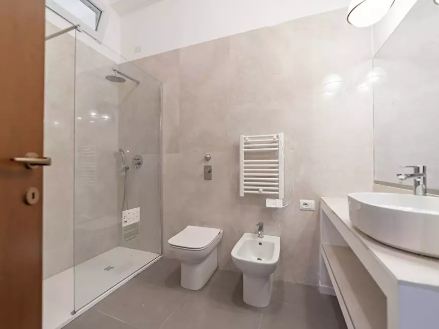 Immagine 18 di Appartamento in affitto  in Via Andrea Maria Ampere a Milano