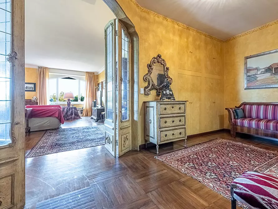 Immagine 7 di Appartamento in vendita  in Strada delle Terrazze a Torino