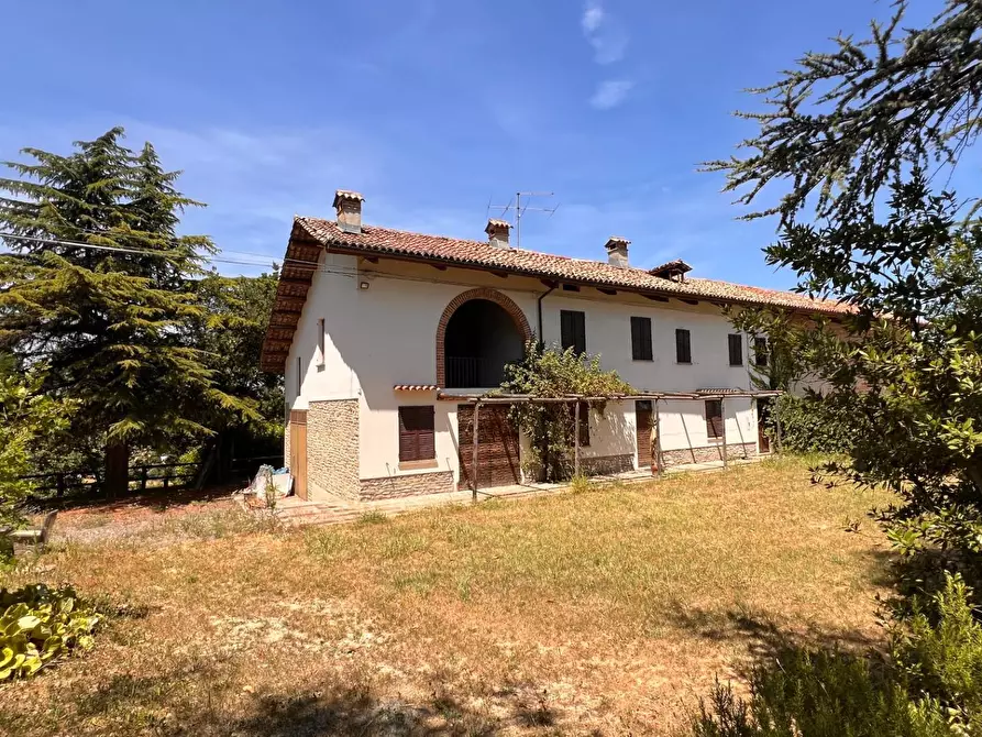 Immagine 27 di Rustico / casale in vendita  in Regione Secco 72 a Canelli
