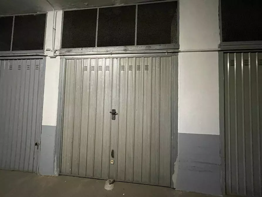 Immagine 5 di Box auto in affitto  in Via Roma 6 a Collegno