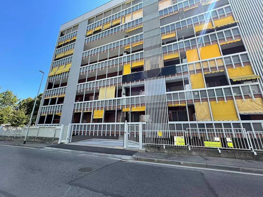 Immagine 9 di Box auto in affitto  in Via Roma 6 a Collegno