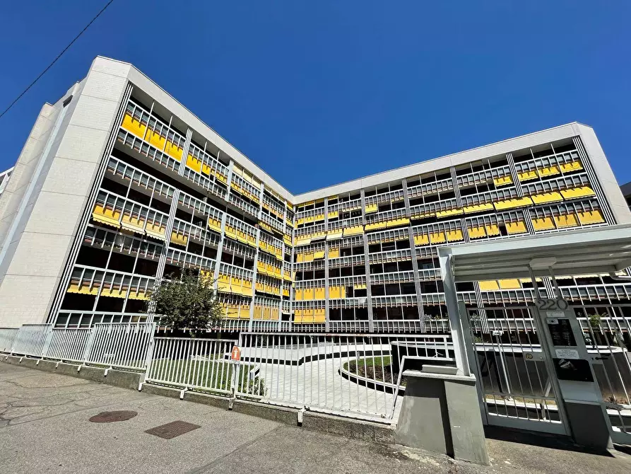 Immagine 2 di Box auto in affitto  in Via Roma 6 a Collegno