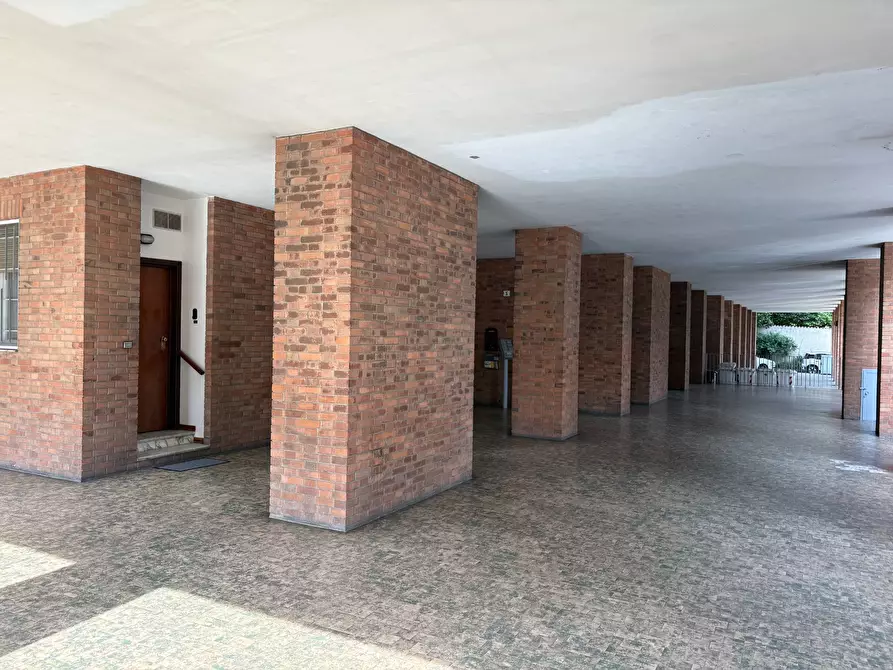Immagine 44 di Appartamento in vendita  in viale Colli 5 a Rivoli