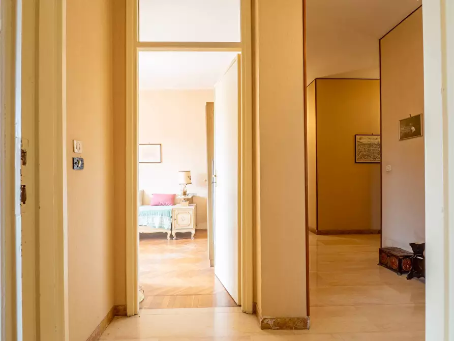 Immagine 25 di Appartamento in vendita  in viale Colli 5 a Rivoli