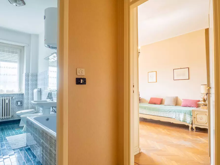 Immagine 28 di Appartamento in vendita  in viale Colli 5 a Rivoli