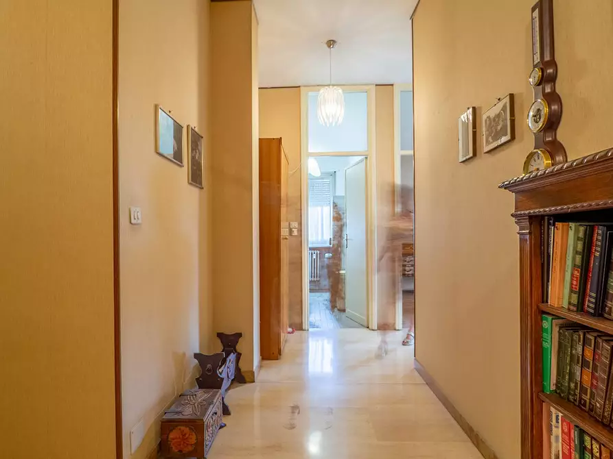 Immagine 34 di Appartamento in vendita  in viale Colli 5 a Rivoli