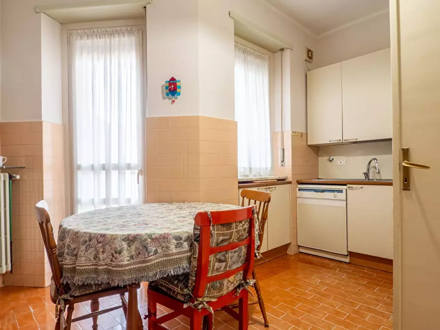 Immagine 39 di Appartamento in vendita  in viale Colli 5 a Rivoli