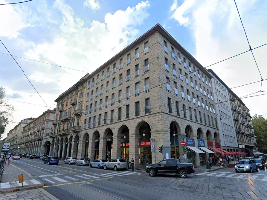 Immagine 1 di Appartamento in affitto  in Via Cernaia a Torino