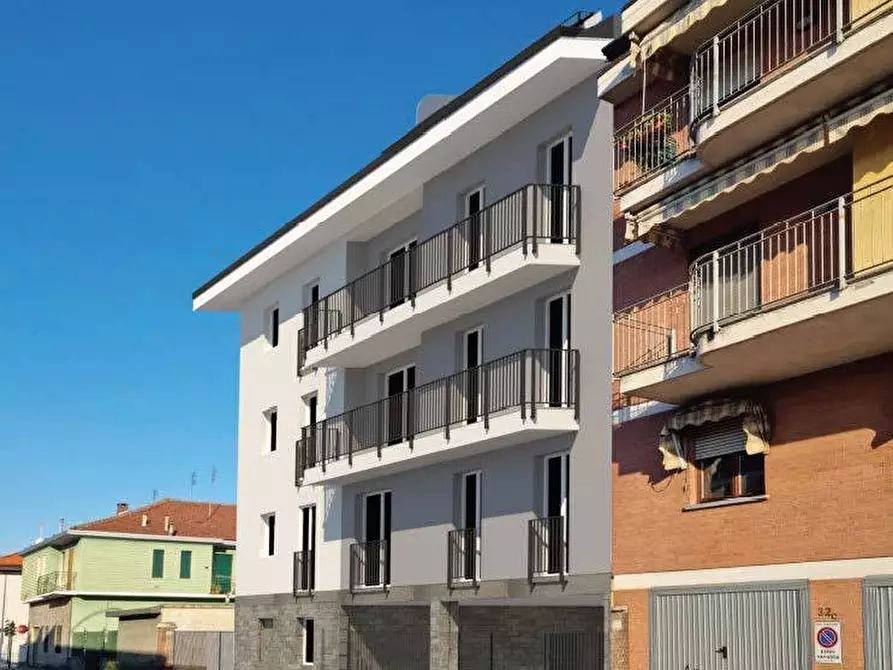 Immagine 4 di Appartamento in vendita  in Via Fratelli Baracca a Moncalieri
