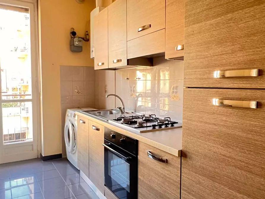 Immagine 5 di Appartamento in vendita  in Via Bernardino Drovetti 22 a Torino