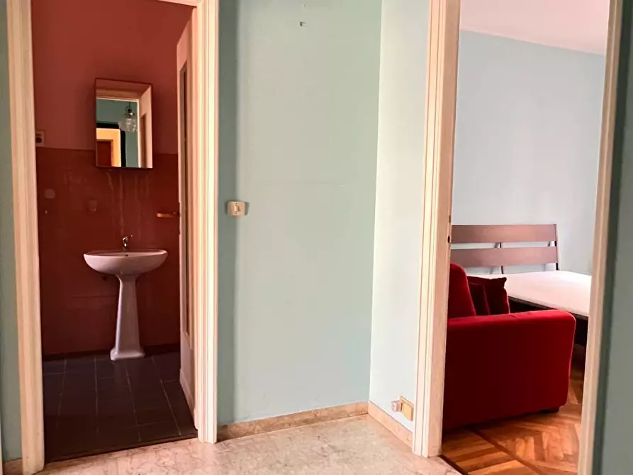 Immagine 3 di Appartamento in vendita  in Via Bernardino Drovetti 22 a Torino