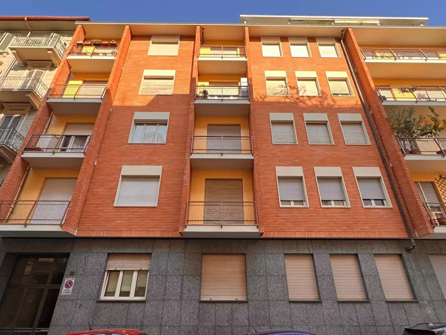 Immagine 30 di Appartamento in vendita  in Via Bernardino Drovetti 22 a Torino