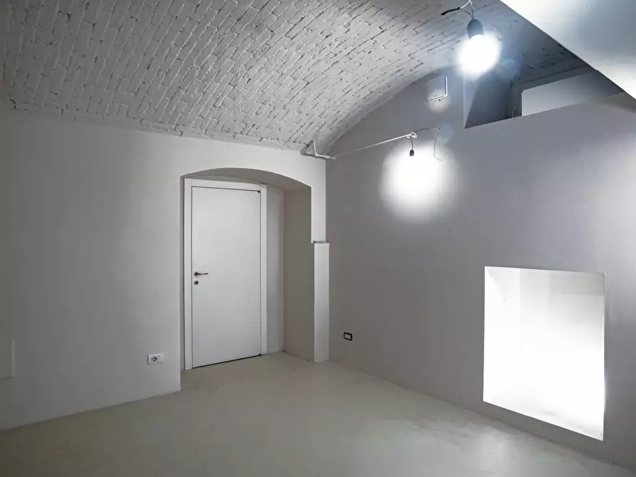 Immagine 25 di Appartamento in affitto  in Via Ciro Menotti a Milano