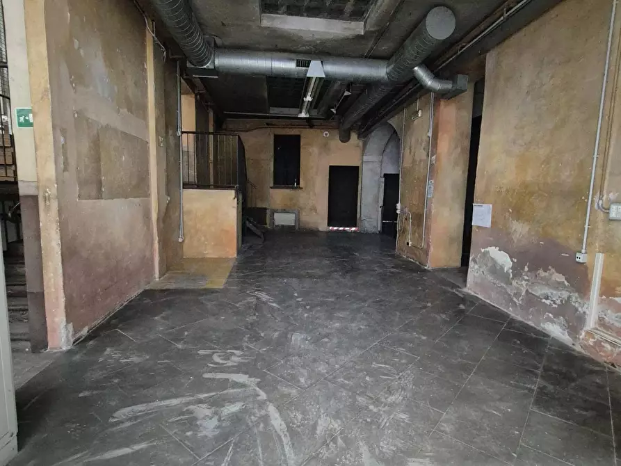 Immagine 8 di Ufficio in affitto  in Piazza Venticinque Aprile a Milano