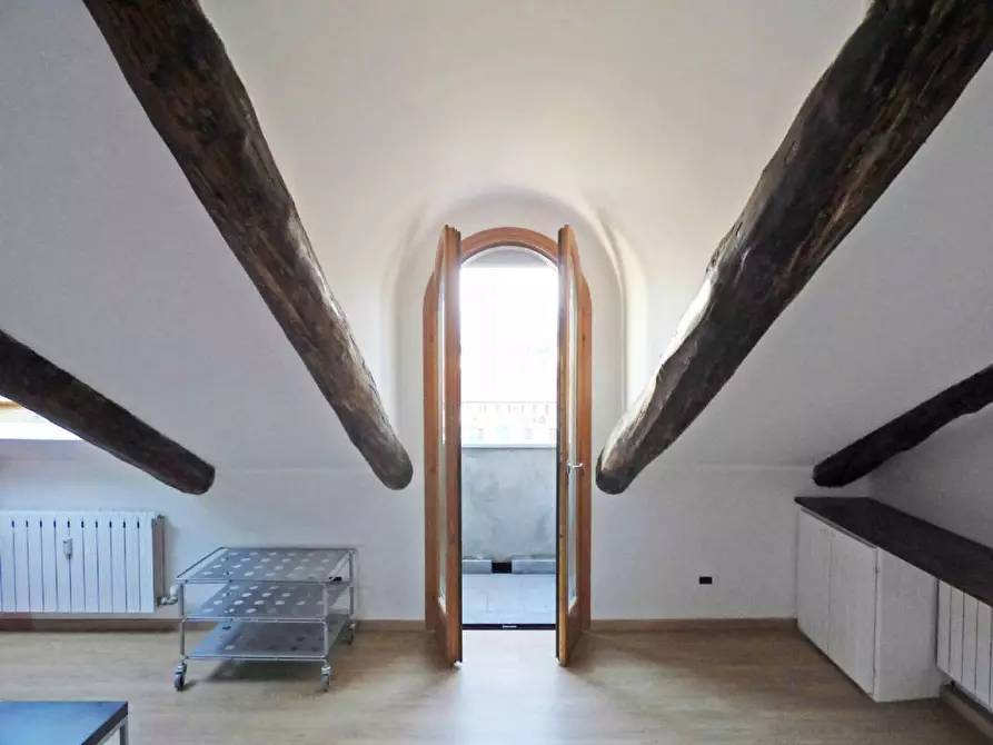 Immagine 3 di Attico in affitto  in Corso Galileo Ferraris 67 a Torino