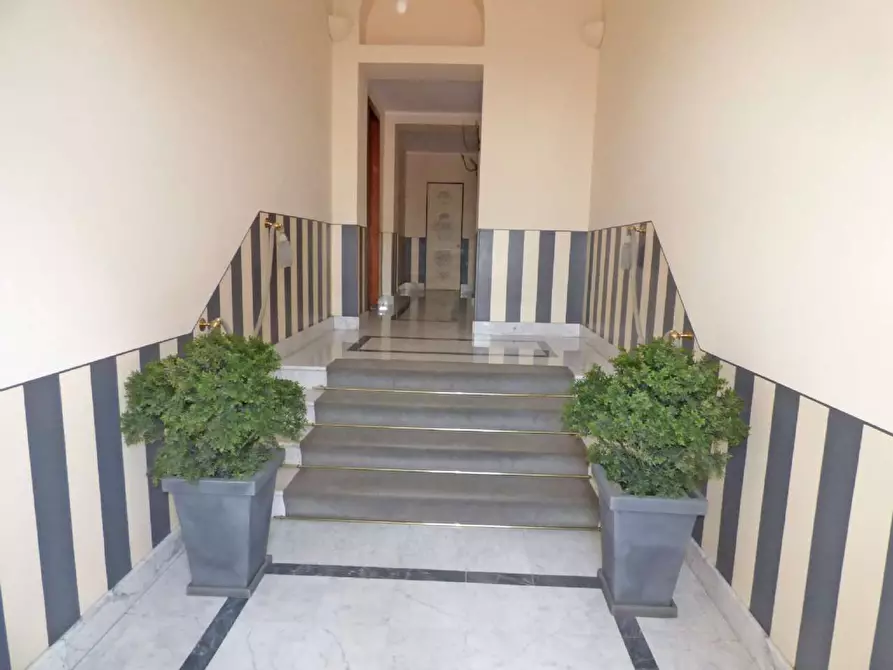 Immagine 11 di Attico in affitto  in Corso Galileo Ferraris 67 a Torino