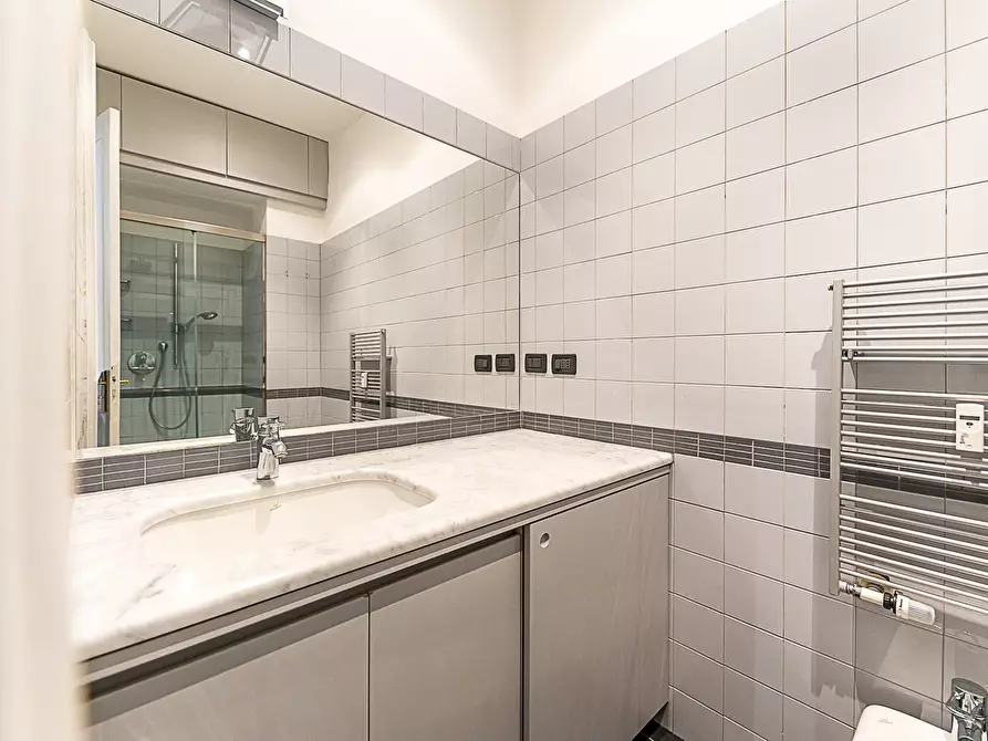 Immagine 13 di Appartamento in affitto  in corso Palestro 13 a Torino