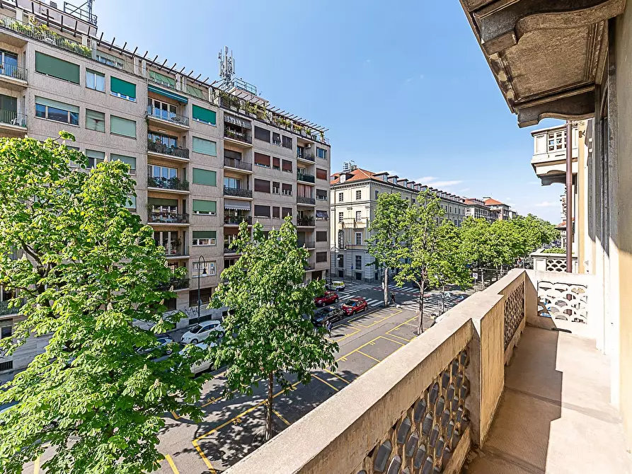 Immagine 21 di Appartamento in affitto  in corso Palestro 13 a Torino